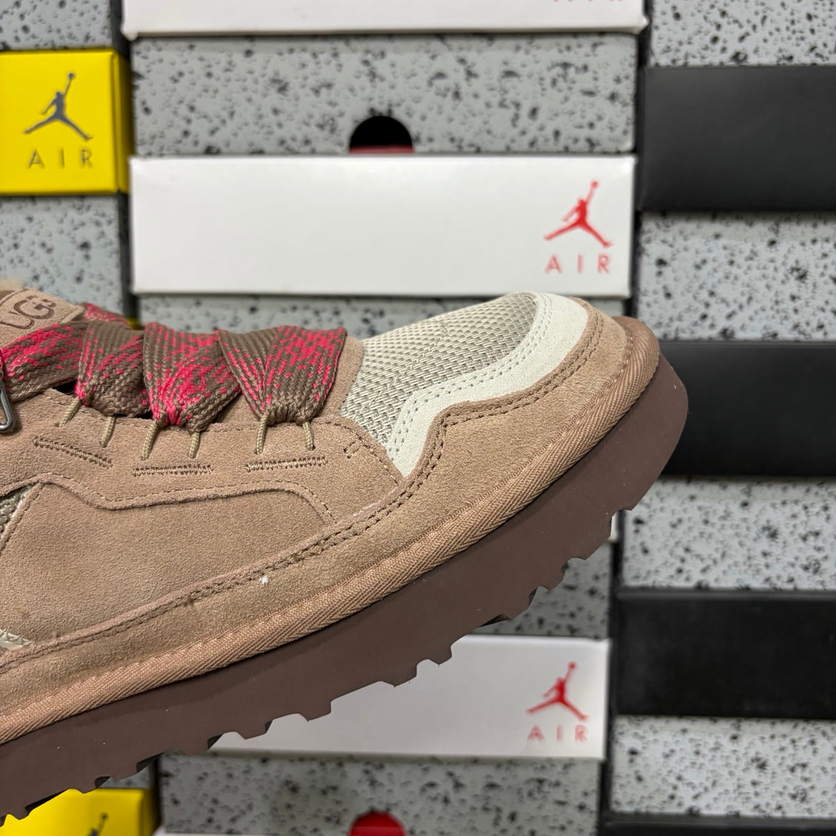 UGG Light Brown Lowmel Lace-Up Shoes with Contrast Laces