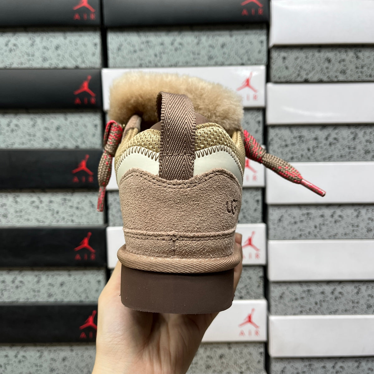 UGG Brown & Pink Lowmel Lace-Up Shoes