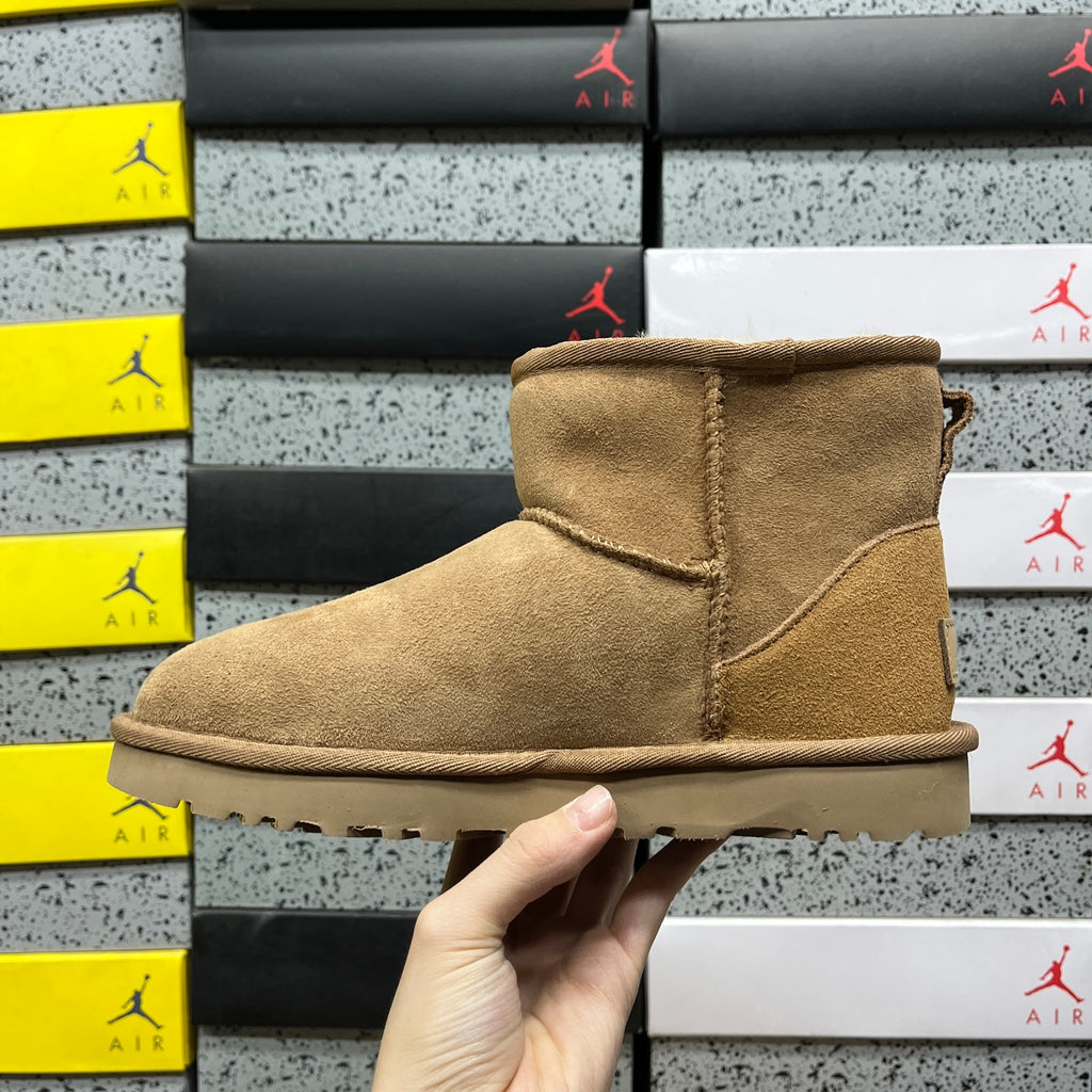 UGG Chestnut Mini Pull-On Ankle Boots