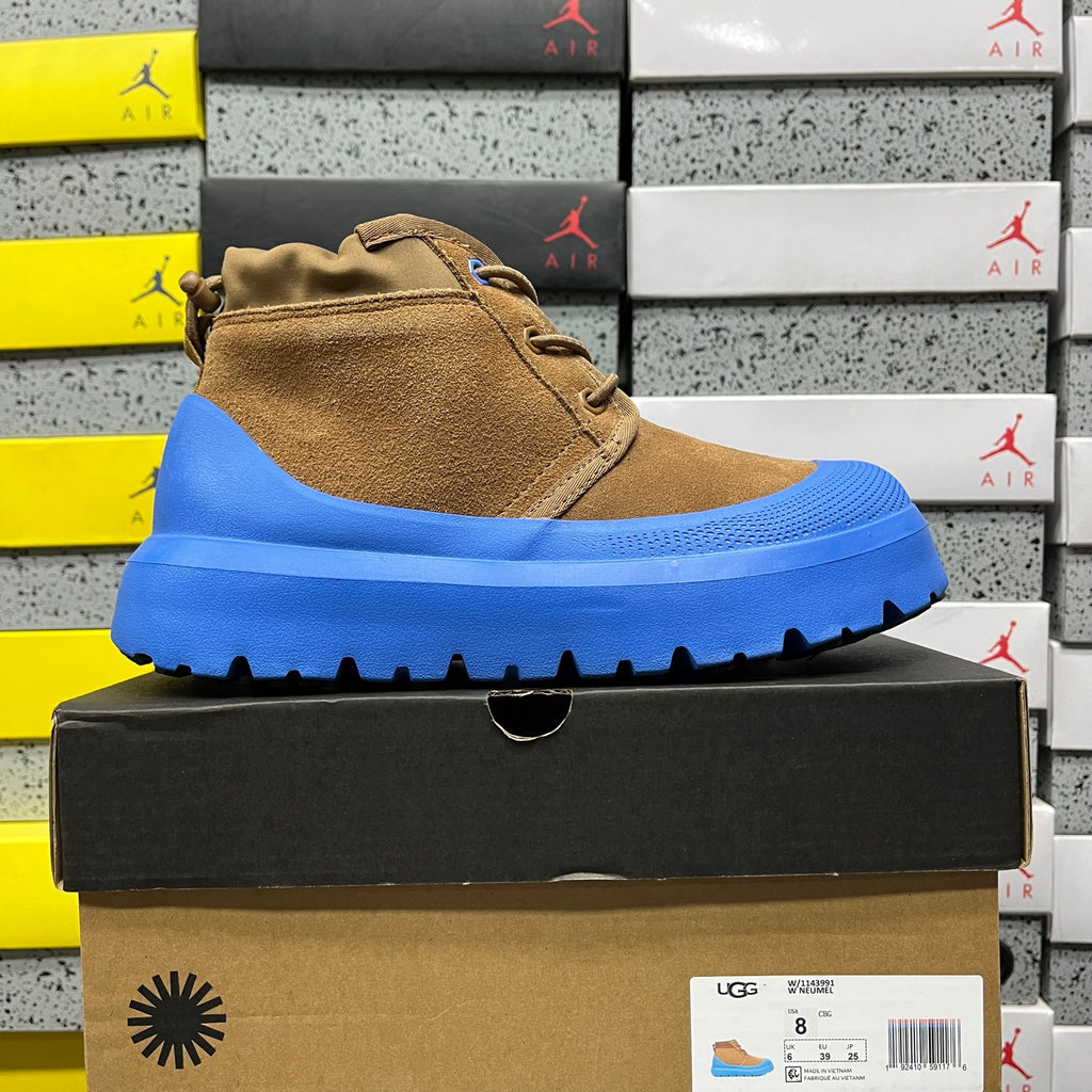 UGG Chestnut Lace-Up Ankle Boots with Blue Lug Sole