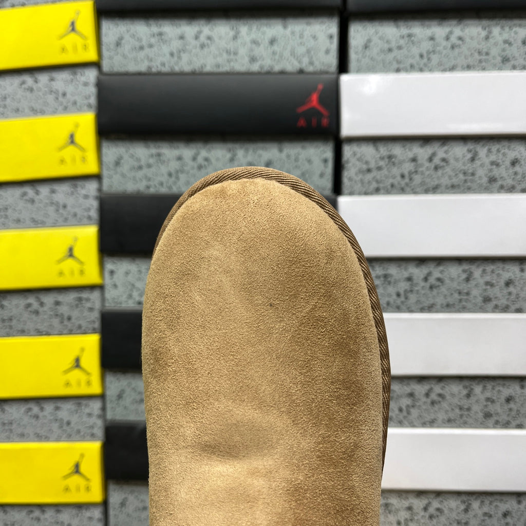 UGG Chestnut Button-Detail Short Boots