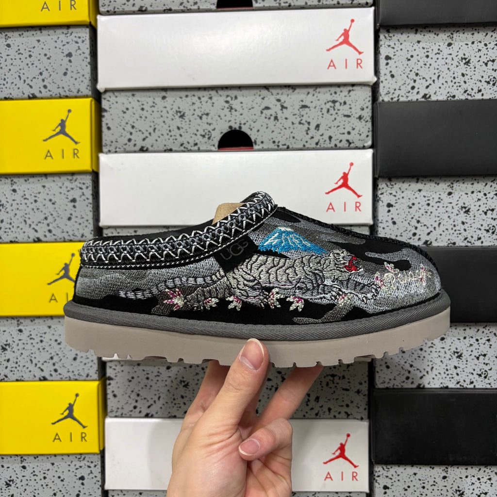 UGG Black Slip-On Shoes with Dragon & Tiger Embroidery