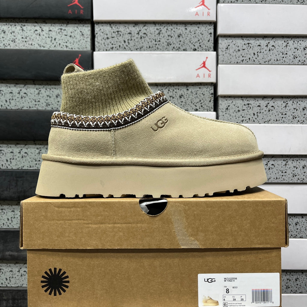 UGG Mustard Seed Platform Ankle Boots with Ribbed Knit Collar