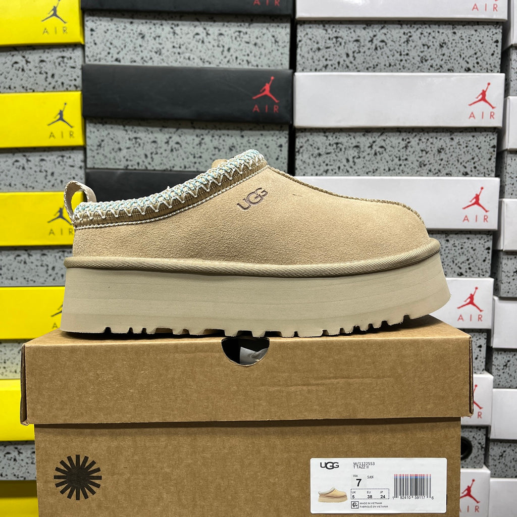UGG Platform Slip-On Shoes in Sand – Style 1122553