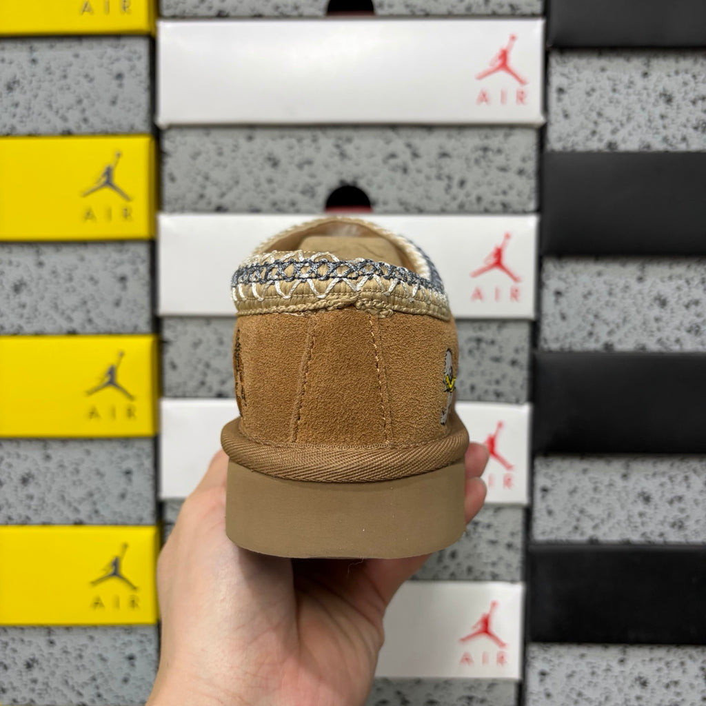 UGG Chestnut Slip-On Shoes with Colorful Cartoon Embroidery