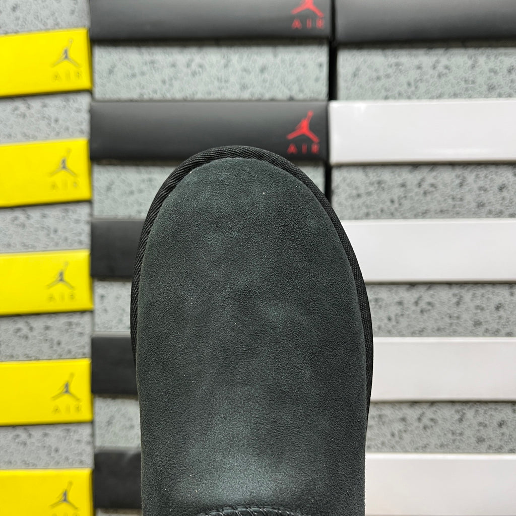 UGG Black Short Pull-On Boots